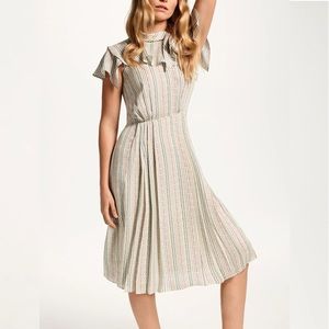 NWOT Brooks Brothers Silk Georgette Floral Print Ruffled Flutter Sleeve Dress